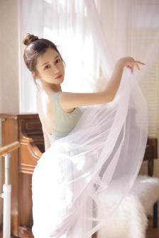 西川里音